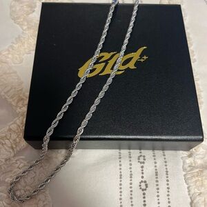 Elegant Silver Rope Chain Necklace